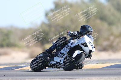 media/Nov-02-2025-CVMA (Sun) [[337aff29ab]]/Race 8-Formula Lightweight Twins Shootout/